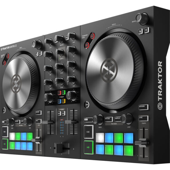 Native Instruments Traktor Kontrol S2 MK3 2-channel DJ Controller