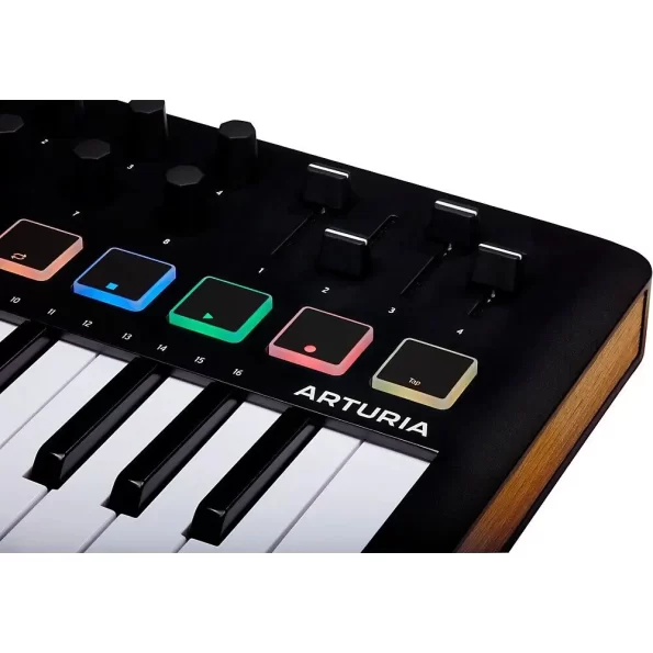 Arturia MiniLab 3 25 Slim-key MIDI Keyboard Controller