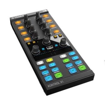 Native Instruments TRAKTOR KONTROL X1 Add-On DJ Controller