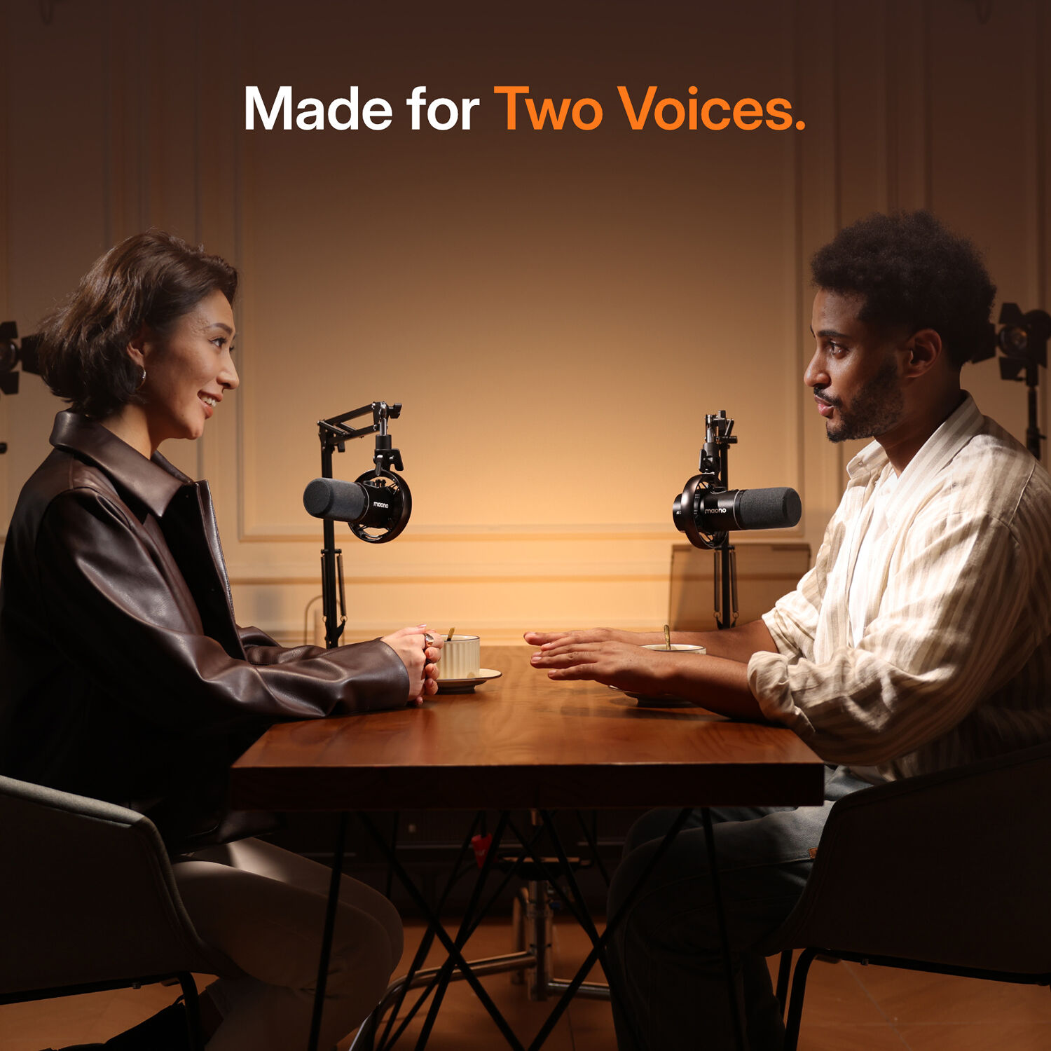 maono PD200WS Hybrid Wireless Podcast Microphone Kit with Boom Arm and Base 9 maono PD200WS Hybrid Wireless Podcast Microphone Kit with Boom Arm and Base