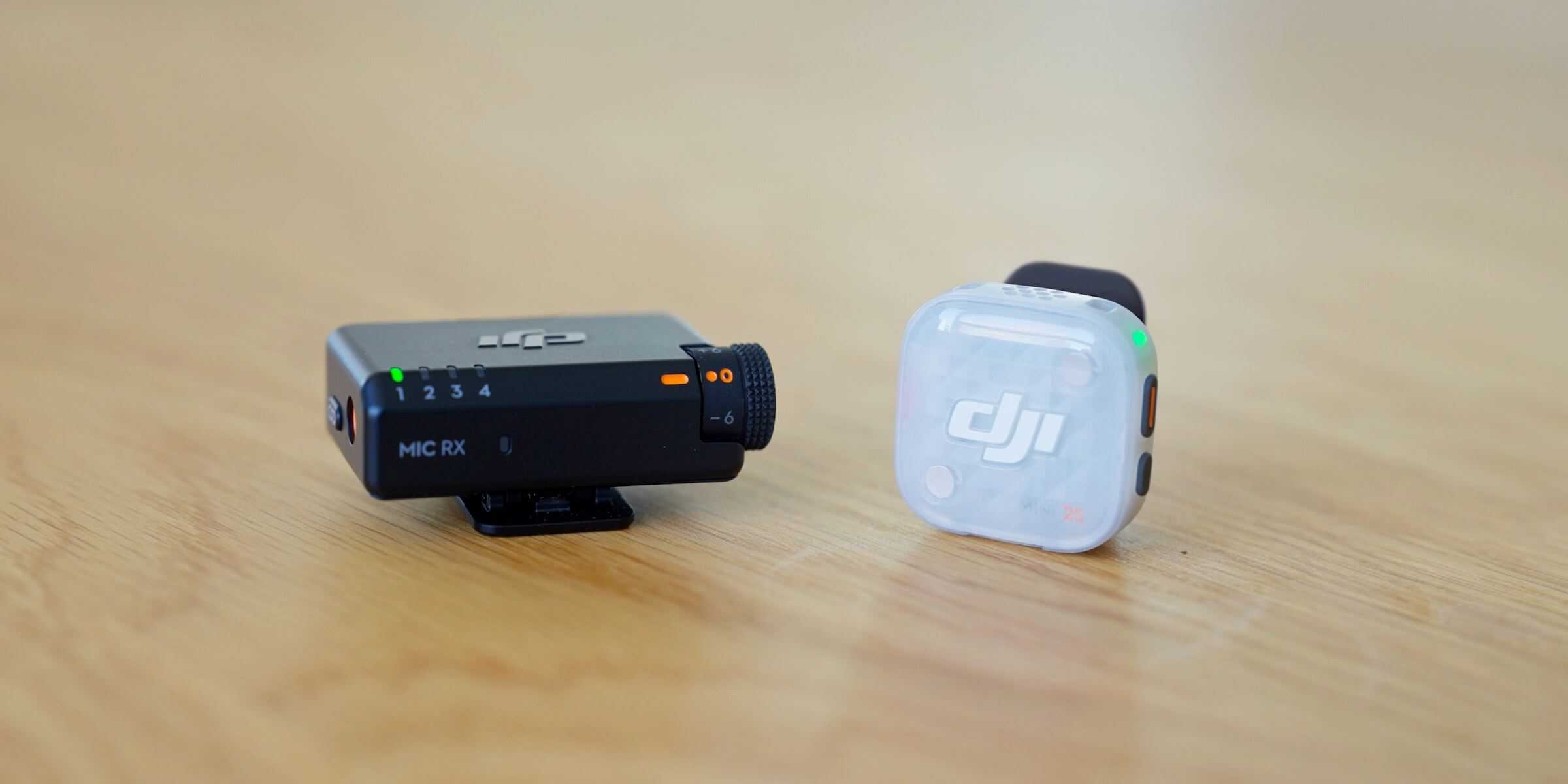 DJI Mic Mini 2S Compact Wireless Microphone for Camera & Smartphone 9 DJI Mic Mini 2S 1-Person DJI Mic Mini 2S (1 TX + 1 RX)