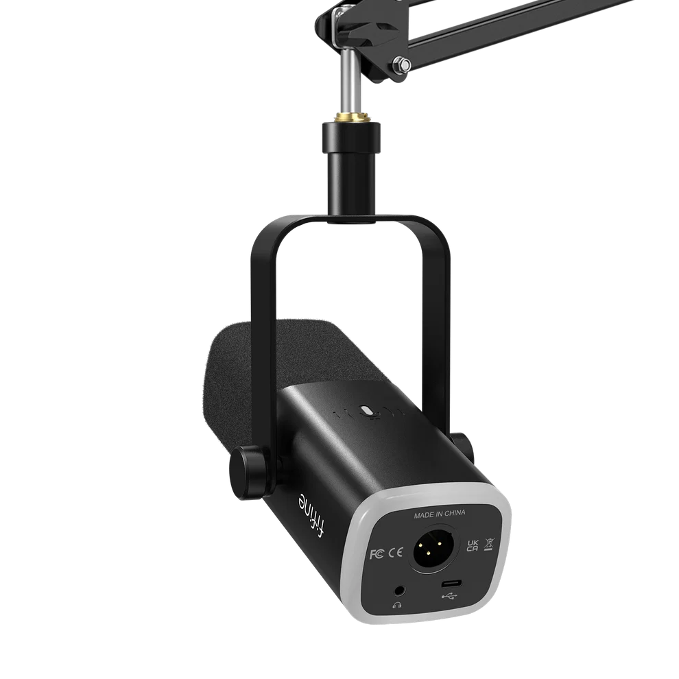 FIFINE AmpliGame AM8T USB/XLR Dynamic Microphone Kit with Boom Arm Stand 4 FIFINE AmpliGame AM8T USB/XLR Dynamic Microphone Kit with Boom Arm Stand - Image 4